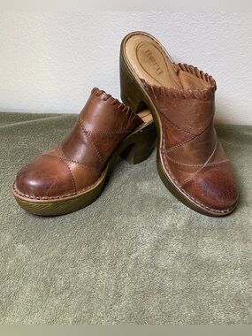Born Hand Crafted Womens Size 10M Brown Leather Patchwork Platform Clog Mules